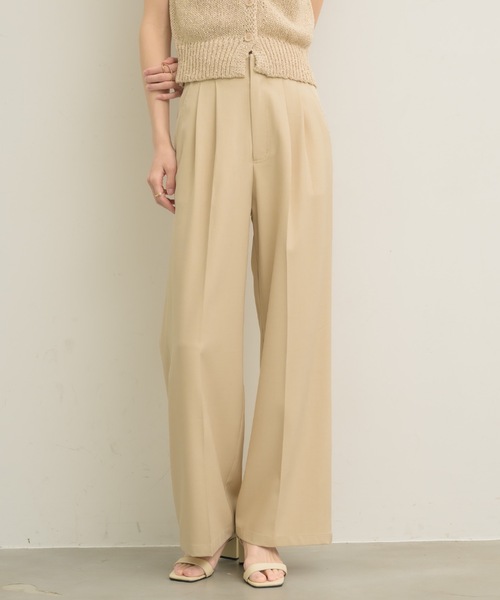 NEUNA(ヌナ)の「大人気のパンツがバージョンアップして登場!2タックパンツ(スラックス・レディース・アイボリー/ブラック/チャコールグレー・SMALL/MEDIUM/LARGE)」の7枚目の写真