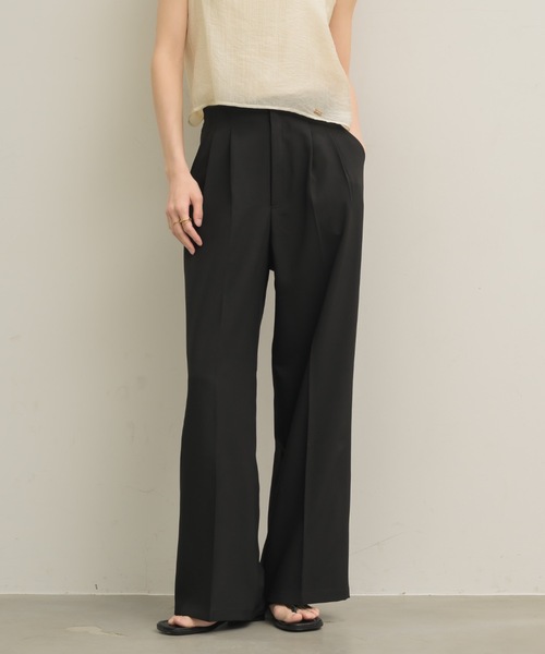 NEUNA(ヌナ)の「大人気のパンツがバージョンアップして登場!2タックパンツ(スラックス・レディース・アイボリー/ブラック/チャコールグレー・SMALL/MEDIUM/LARGE)」の18枚目の写真