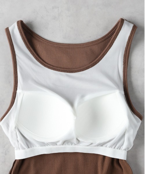 Right-on（ライトオン）の「【HONEYSUCKLE ROSE】カップ付きタンクトップ（タンクトップ・レディース・オフホワイト/ブラック/ブラウン・L/M）」の11枚目の写真