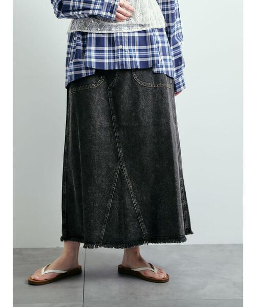 SM2(エスエムツー)の「デニム裾フリンジベイカースカート(スカート・レディース・サックスブルー/ブラック・S/M)」の9枚目の写真