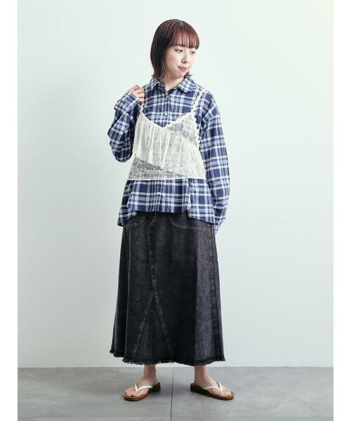 SM2(エスエムツー)の「デニム裾フリンジベイカースカート(スカート・レディース・サックスブルー/ブラック・S/M)」の13枚目の写真