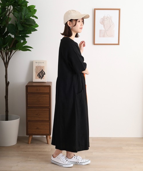 A.N.L(エーエヌエル レーベル)の「A.N.L 麻混ベーシックワンピース(ワンピース・レディース・ブラック/カーキ・38)」の4枚目の写真