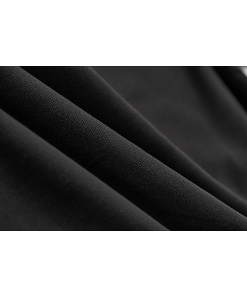 tageechita（タジチタ）の「【tageechita】リラックス感漂う ノースリーブ ドレープネックワイドサロペット（サロペット/オーバーオール・レディース・ブラック・S/M/L）」の14枚目の写真