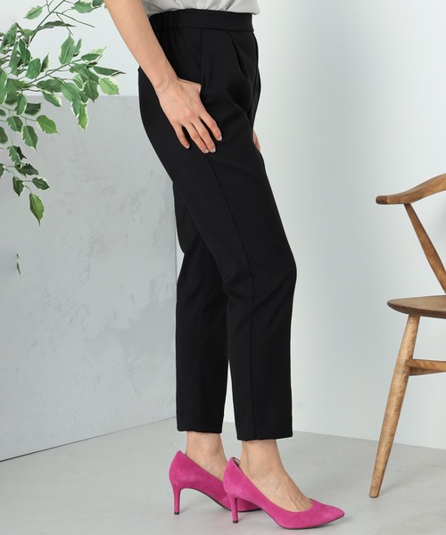 GALLORIA(ギャローリア)の「ゆるテーパードパンツ(その他パンツ・レディース・ブラック/オフホワイト・LL/S/M/L)」の8枚目の写真