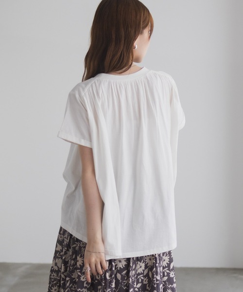 Howdy Marie（ハウディ―マリー）の「Howdy Marie ギャザーＴシャツ インド綿【接触冷感】（Tシャツ/カットソー・レディース・ブルー/ブラック/ホワイト・M/L）」の8枚目の写真