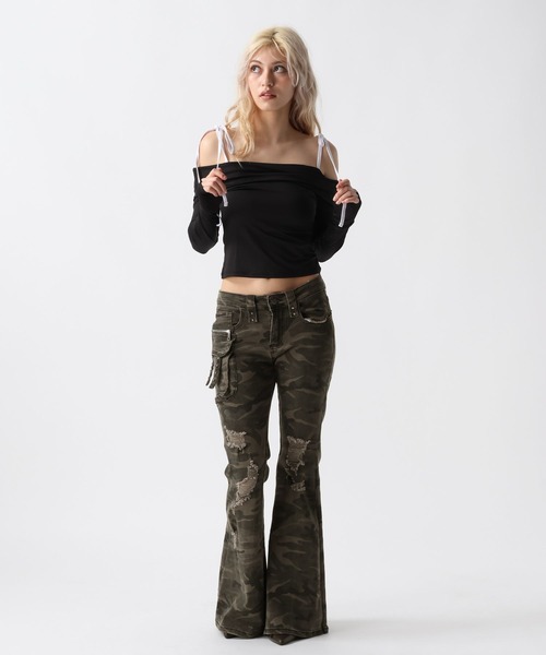 FOREVER 21(フォーエバー トゥエンティーワン)の「【2025SS】カモフラ柄フレアパンツ(その他パンツ・レディース・カモフラージュ・SMALL/MEDIUM)」の7枚目の写真