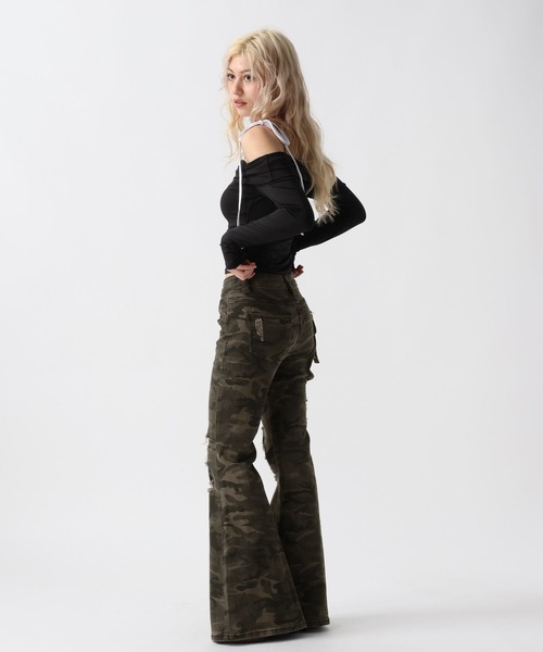 FOREVER 21(フォーエバー トゥエンティーワン)の「【2025SS】カモフラ柄フレアパンツ(その他パンツ・レディース・カモフラージュ・SMALL/MEDIUM)」の8枚目の写真