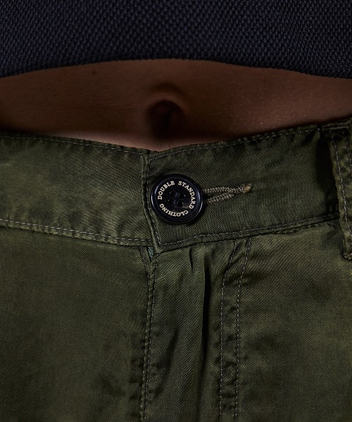 DOUBLE STANDARD CLOTHING(ダブルスタンダードクロージング)の「キュプラカーゴパンツ(カーゴパンツ・レディース・カーキ/ベージュ・36/38)」の13枚目の写真