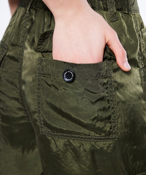 DOUBLE STANDARD CLOTHING(ダブルスタンダードクロージング)の「キュプラカーゴパンツ(カーゴパンツ・レディース・カーキ/ベージュ・36/38)」の17枚目の写真