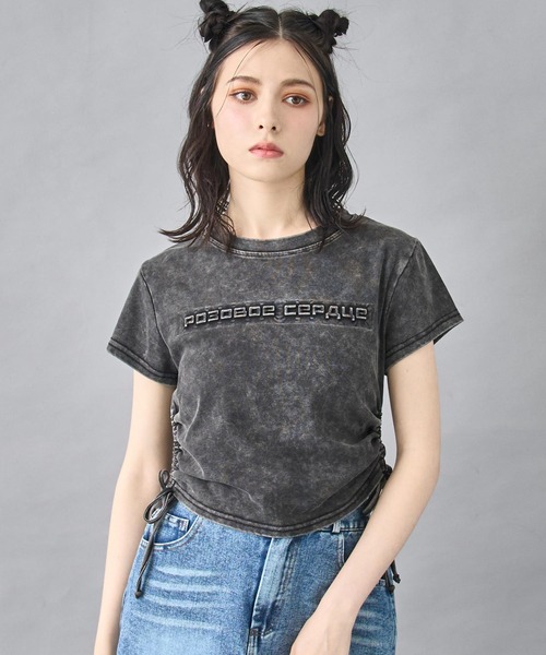 ANAP（アナップ）の「サイドギャザー ケミカルウォッシュ エンボス ロゴ Tシャツ（Tシャツ/カットソー・レディース・グレー/ブラック/ピンク/グレー系その他・FREE）」の5枚目の写真