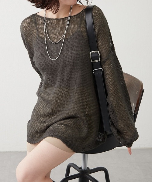 continuer de NICE CLAUP(コンティニューデナイスクラップ)の「【WEB先行予約】モヘアタッチシアーニット(ニット/セーター・レディース・アイボリー/ブラック/チャコールグレー/ピンク/レッド系その他/ブルー系その他・FREE)」の4枚目の写真