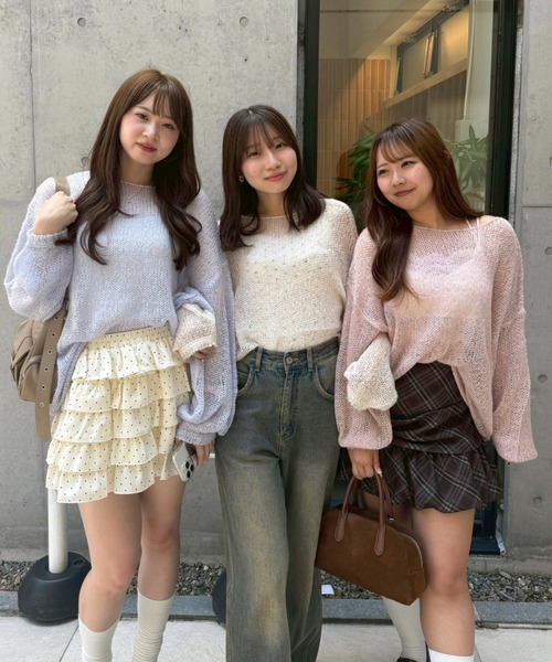 continuer de NICE CLAUP(コンティニューデナイスクラップ)の「【WEB先行予約】モヘアタッチシアーニット(ニット/セーター・レディース・アイボリー/ブラック/チャコールグレー/ピンク/レッド系その他/ブルー系その他・FREE)」の9枚目の写真