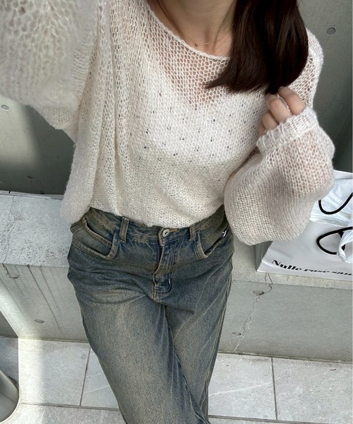 continuer de NICE CLAUP(コンティニューデナイスクラップ)の「【WEB先行予約】モヘアタッチシアーニット(ニット/セーター・レディース・アイボリー/ブラック/チャコールグレー/ピンク/レッド系その他/ブルー系その他・FREE)」の11枚目の写真