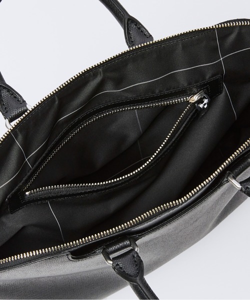 aniary(アニアリ)の「ブリーフバッグ(エス-フィルムレザー)(ビジネスバッグ・メンズ・ブラック/チャコールグレー/キャメル/ネイビー・FREE)」の10枚目の写真