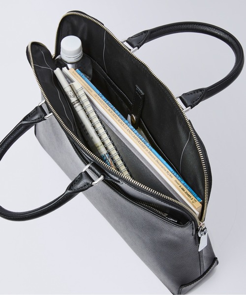 aniary(アニアリ)の「ブリーフバッグ(エス-フィルムレザー)(ビジネスバッグ・メンズ・ブラック/チャコールグレー/キャメル/ネイビー・FREE)」の14枚目の写真