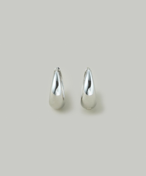 Jolie Toujours(ジョリトゥジュール)の「プチフープピアス(ピアス(両耳用)・レディース・シルバー/ゴールド・FREE)」の4枚目の写真
