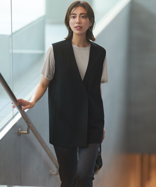 23区（ニジュウサンク）の「【洗える】シアーベロア リラックス Tシャツ（Tシャツ/カットソー・レディース・ライトグレー系/スカイブルー系/カーキ系・38）」の19枚目の写真