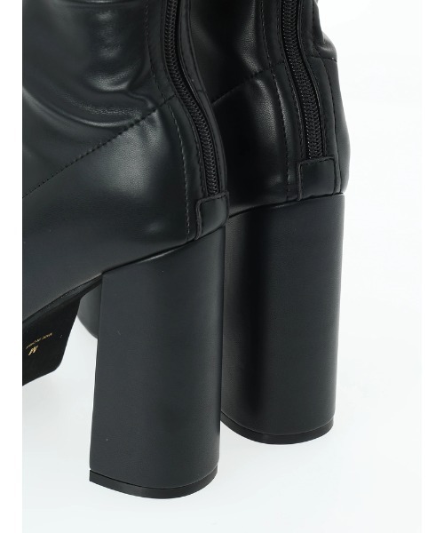 LIPSERVICE（リップサービス）の「ボリュームソールミドルブーツ（ブーツ・レディース・その他4/アイボリー/ブラック・S/M/L）」の11枚目の写真