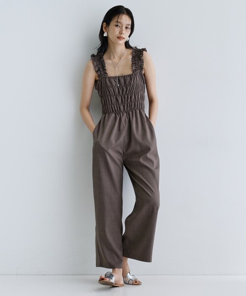 GALLEST（ギャレスト）の「【一部店舗限定】ショルダーシャーリングサロペット（サロペット/オーバーオール・レディース・ナチュラル/ブラウン系その他/ブラック・38）」の12枚目の写真