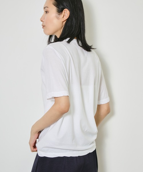 ATON(エイトン)の「【ATON/エイトン】FRESCA SINGLE JERSEY STANDARD T-SHIRT/クルーネックカットソー/コットンコンパクトTシャツ(Tシャツ/カットソー・レディース・グリーン/ホワイト/ブラック/ベージュ/ピンク/サックスブルー・1)」の12枚目の写真
