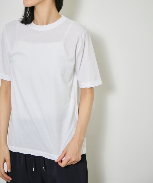 ATON(エイトン)の「【ATON/エイトン】FRESCA SINGLE JERSEY STANDARD T-SHIRT/クルーネックカットソー/コットンコンパクトTシャツ(Tシャツ/カットソー・レディース・グリーン/ホワイト/ブラック/ベージュ/ピンク/サックスブルー・1)」の18枚目の写真