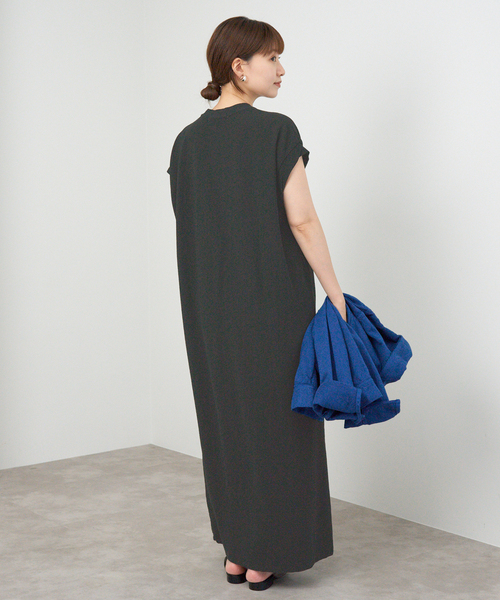 IENA（イエナ）の「《追加》BLACK ポケットTドレス（ワンピース・レディース・ブラック/グレー・38/36）」の15枚目の写真