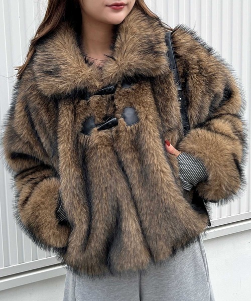 GeeRA（ジーラ）の「MIXカラーフェイクファーショートブルゾン（ブルゾン・レディース・ライトブラウン・MEDIUM/LARGE）」の21枚目の写真