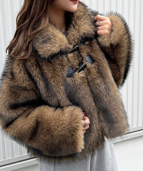 GeeRA（ジーラ）の「MIXカラーフェイクファーショートブルゾン（ブルゾン・レディース・ライトブラウン・MEDIUM/LARGE）」の19枚目の写真