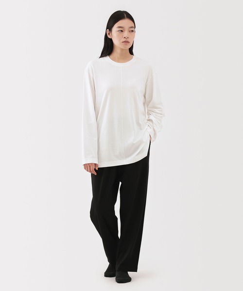 MUJI Labo(ムジラボ)の「〔MUJI Labo〕男女兼用 スムースジャージー長袖プルオーバー(ジャージ・メンズ・オフホワイト/ブラック/ダークブラウン/ダークグレー・S/M/L/XL)」の7枚目の写真