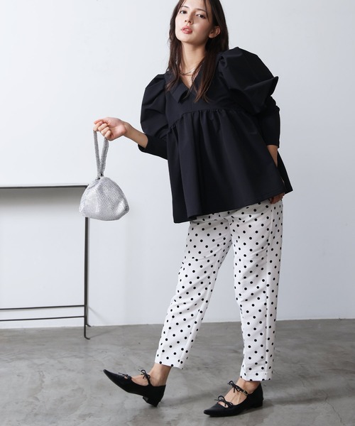 PICCIN PERLA（ピッチンペルラ）の「ビッグカラーペプラムブラウス（シャツ/ブラウス・レディース・アイボリー/ブラック・M）」の14枚目の写真