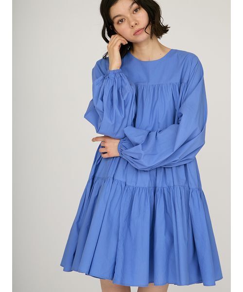 emmi（エミ）の「キャンブリックティアードワンピース（ワンピース・レディース・ブルー/ブラック・F）」の4枚目の写真