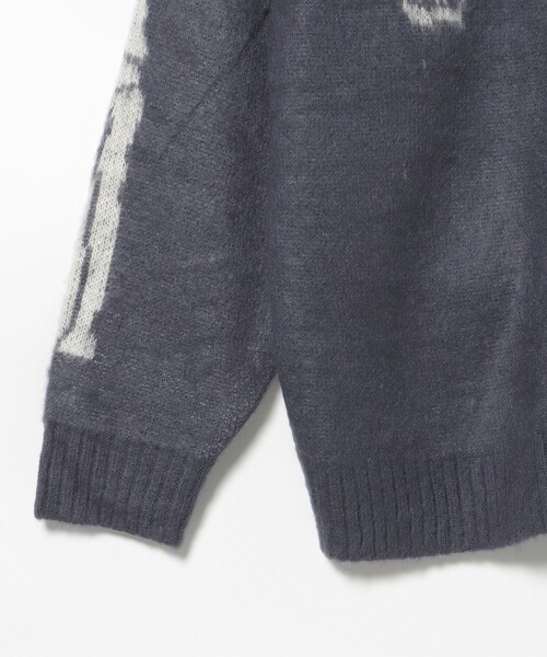 BEAMS HEART(ビームスハート)の「スカル シャギータッチ カーディガン【ユニセックス】(カーディガン/ボレロ・メンズ・ブルー/ブラック・SMALL/LARGE/MEDIUM)」の20枚目の写真