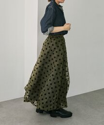 SUM1 STYLE スミスタイル ダイヤプリーツスカート 小花柄 フラワー 黒 SUM1 STYLE スミスタイル ダイヤプリーツスカート 小花柄