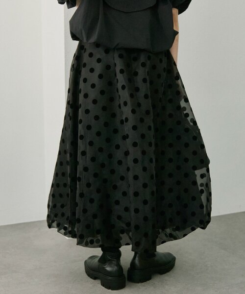 ear PAPILLONNER（イアパピヨネ）の「ドットシアースカート【SUM1 STYLE(スミスタイル)】（スカート・レディース・カーキ/ブラック・FREE）」の3枚目の写真