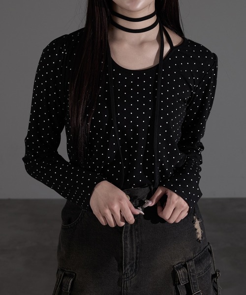 apres jour mignon（アプレジュールミニョン）の「ドット柄チョーカートップス（Tシャツ/カットソー・レディース・ブラック/グレー/アイボリー・X-LARGE/フリー）」の4枚目の写真