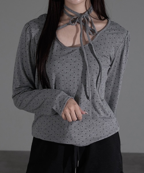 apres jour mignon（アプレジュールミニョン）の「ドット柄チョーカートップス（Tシャツ/カットソー・レディース・ブラック/グレー/アイボリー・X-LARGE/フリー）」の7枚目の写真