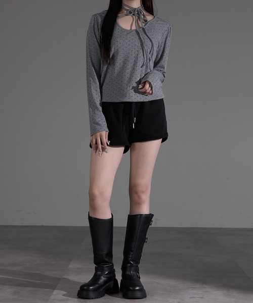 apres jour mignon（アプレジュールミニョン）の「ドット柄チョーカートップス（Tシャツ/カットソー・レディース・ブラック/グレー/アイボリー・X-LARGE/フリー）」の11枚目の写真