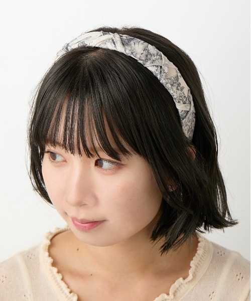 Casselini（キャセリーニ）の「Casselini(キャセリーニ)アンティークカチューシャ（カチューシャ・レディース・ブラック/ブルー・FREE）」の2枚目の写真