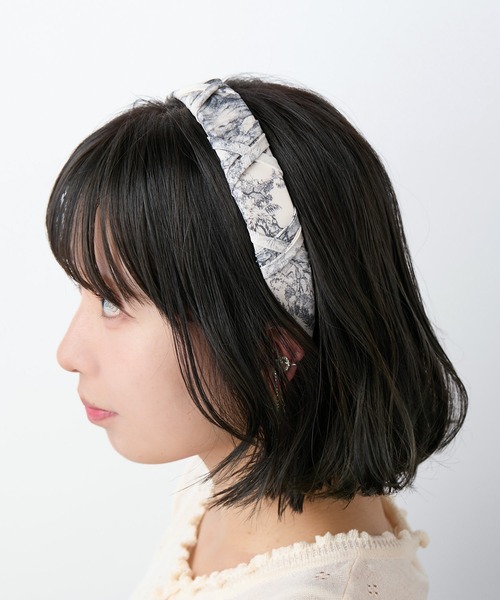 Casselini（キャセリーニ）の「Casselini(キャセリーニ)アンティークカチューシャ（カチューシャ・レディース・ブラック/ブルー・FREE）」の5枚目の写真