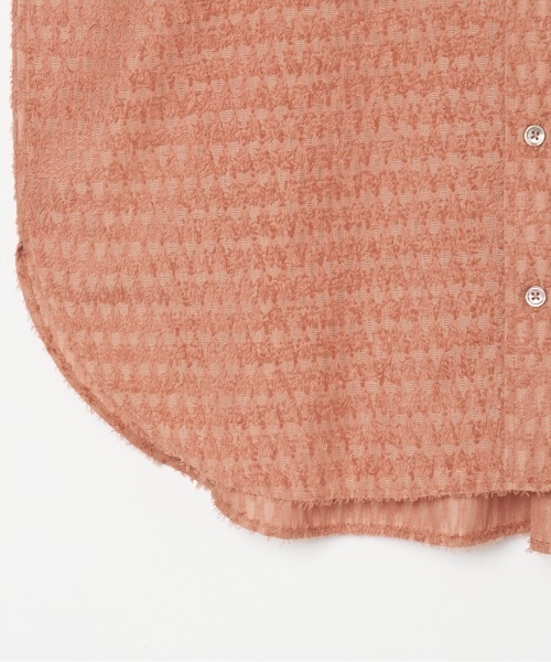 HELIOPOLE(エリオポール)の「CUT JACQUARD BAND COLLAR SHIRT(シャツ/ブラウス・レディース・キャメル/ネイビー/アイボリー・38)」の8枚目の写真