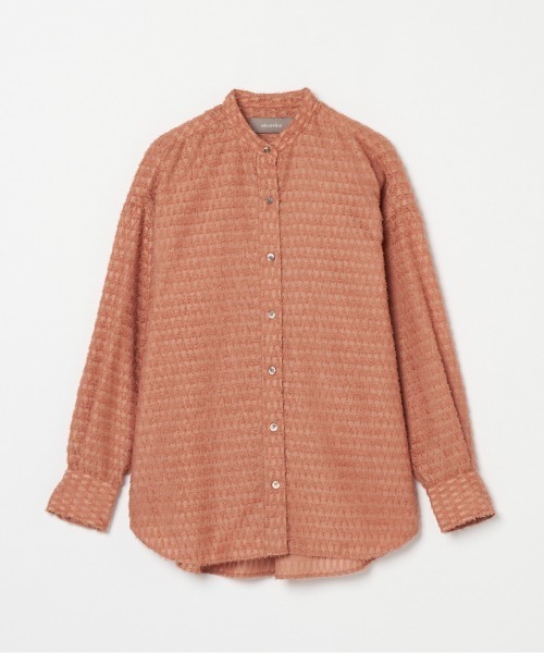 HELIOPOLE(エリオポール)の「CUT JACQUARD BAND COLLAR SHIRT(シャツ/ブラウス・レディース・キャメル/ネイビー/アイボリー・38)」の4枚目の写真