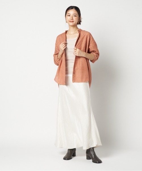 HELIOPOLE(エリオポール)の「CUT JACQUARD BAND COLLAR SHIRT(シャツ/ブラウス・レディース・キャメル/ネイビー/アイボリー・38)」の12枚目の写真