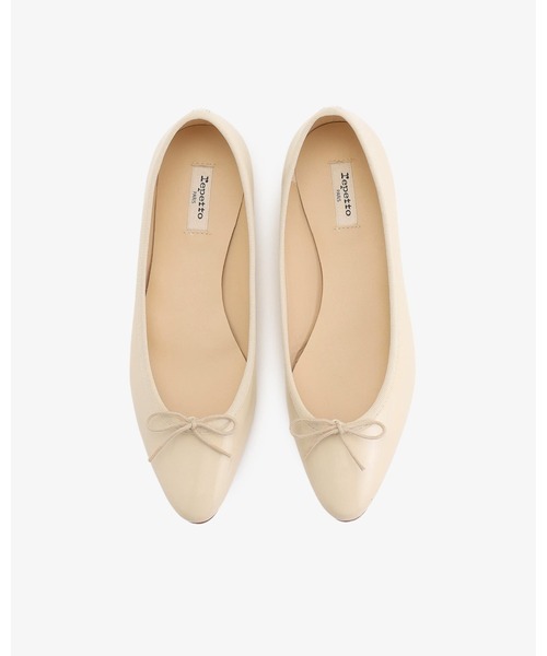 Repetto(レペット)の「Cendrillon ポインテッドトゥ バレエフラット - FRサイズ / V4244VD(バレエシューズ・レディース・ベージュ・37/36/38)」の2枚目の写真