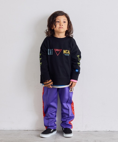 NCAA（エヌシーエーエー）の「【NCAA】別注ロゴスウェット/KIDS(80～120cm)（スウェット・キッズ・キナリ/ブラック/ブラウン・110/100/90/80/120）」の6枚目の写真