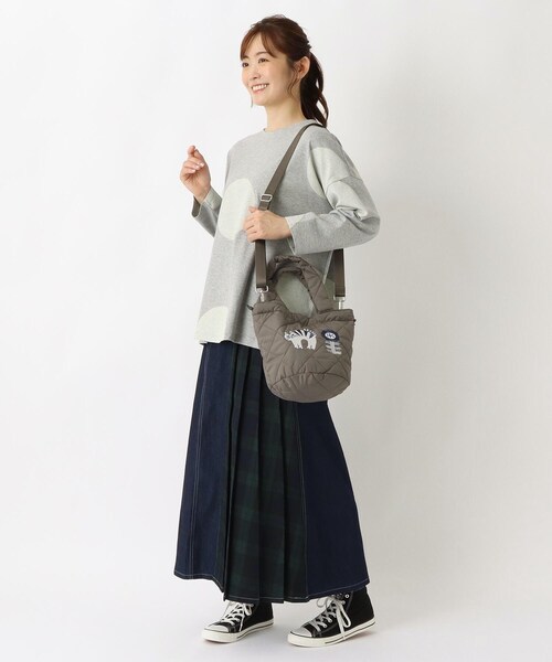 one'sterrace(ワンズテラス)の「FIKA 3WAYキルティングトート(トートバッグ・レディース・グレー系4/ブラック系8/カーキ系5・99)」の22枚目の写真