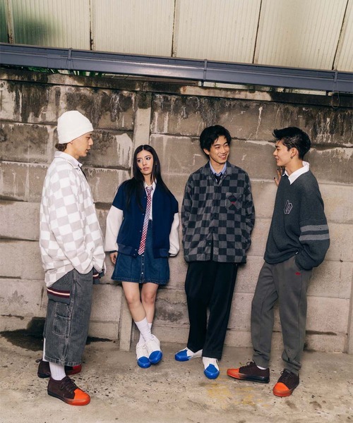 VANS（バンズ）の「VANS VARSITY パンツ / TDC PANTS Asphalt VN000K811O71（その他パンツ・メンズ・チャコールグレー・LARGE/MEDIUM/SMALL/X-LARGE/X-SMALL）」の2枚目の写真