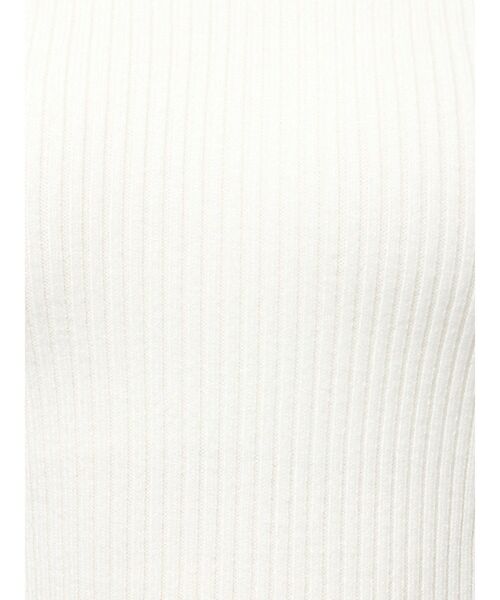 RESEXXY（リゼクシー）の「デコルテクロスニットトップス（ニット/セーター・レディース・グリーン/ホワイト/ブラック/ベージュ/レッド・FREE）」の18枚目の写真