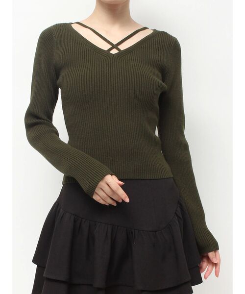 RESEXXY（リゼクシー）の「デコルテクロスニットトップス（ニット/セーター・レディース・グリーン/ホワイト/ブラック/ベージュ/レッド・FREE）」の11枚目の写真