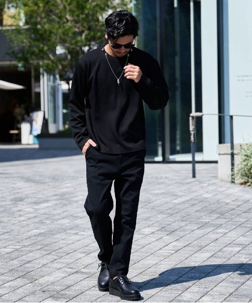 CavariA(キャバリア)の「『CavariA/キャバリア』クルーネック ネックレス付きポンチLS Tシャツ(Tシャツ/カットソー・メンズ・ブラック/ホワイト・L/M)」の7枚目の写真