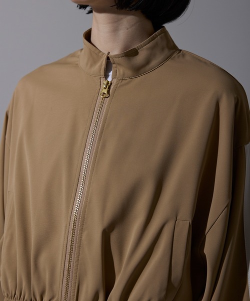 each（イーチ）の「ライン入りショート丈ブルゾン（ブルゾン・レディース・ベージュ・FREE）」の14枚目の写真